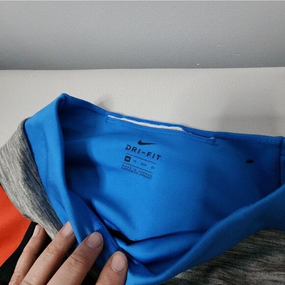 Nike One Mid-Rise Dri-Fit Tight Fit  Leggings Size XS - Picture 6 of 6